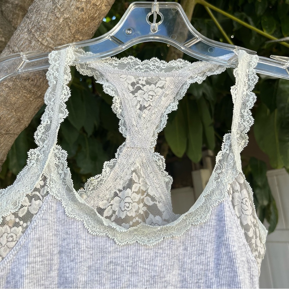 Abercrombie & Fitch Grey Tank Top With Lace Detailing  ! - Picture 6 of 14